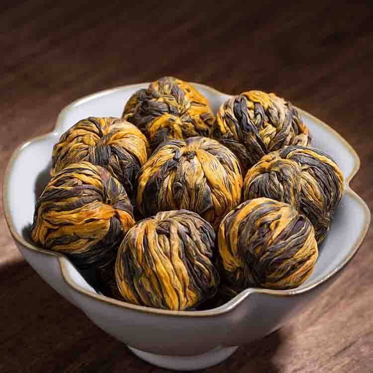 Dragon Ball Hydrangea Tea - Handcrafted Yunnan Black Tea from Fengqing ...