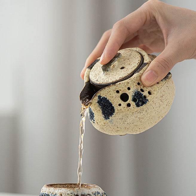 Creamy White Powder Glazed Hand Grab Teapot Fenyin Teapot 