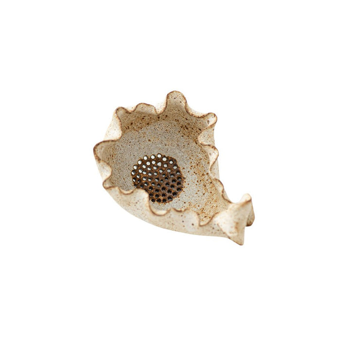 Fenyin Powder Glazed Coarse Pottery Tea Strainer