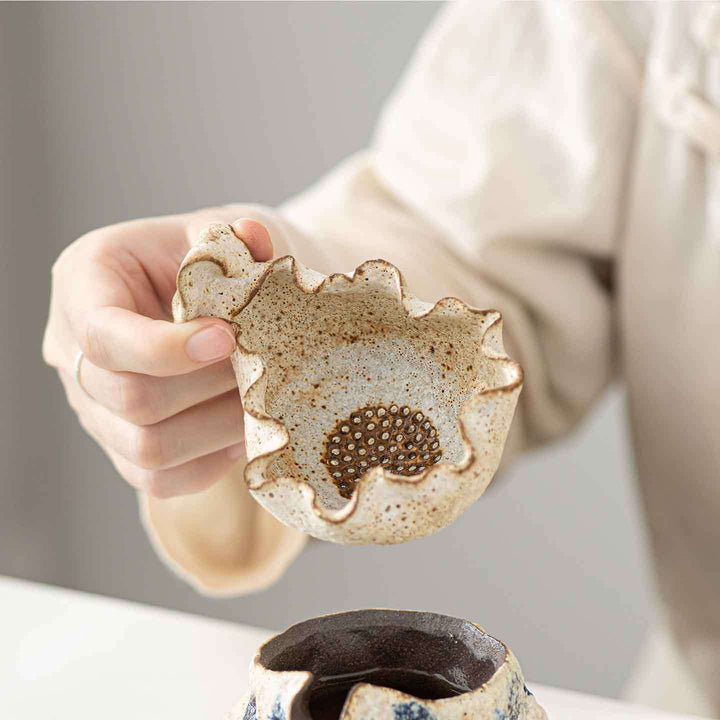 Fenyin Powder Glazed Coarse Pottery Tea Strainer