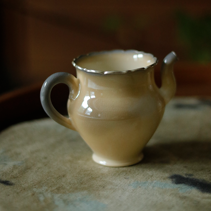 Song Style Natural Ash Glaze Chai Shao Fairness Cup