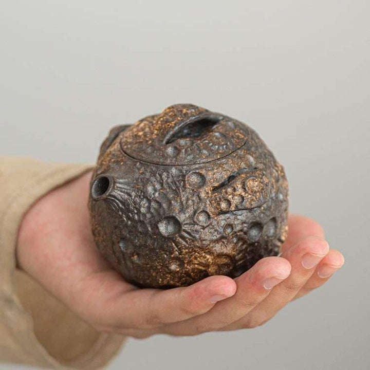 Old Rock Mud Coarse Pottery Star Moon Hand Grab Teapot