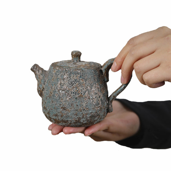 Wurmloch-Keramik-Teekanne